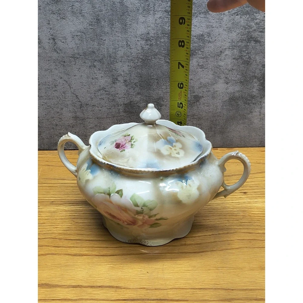 ANTIQUE GERMAN PORCELAIN LIDDED‎ SUGAR JAR